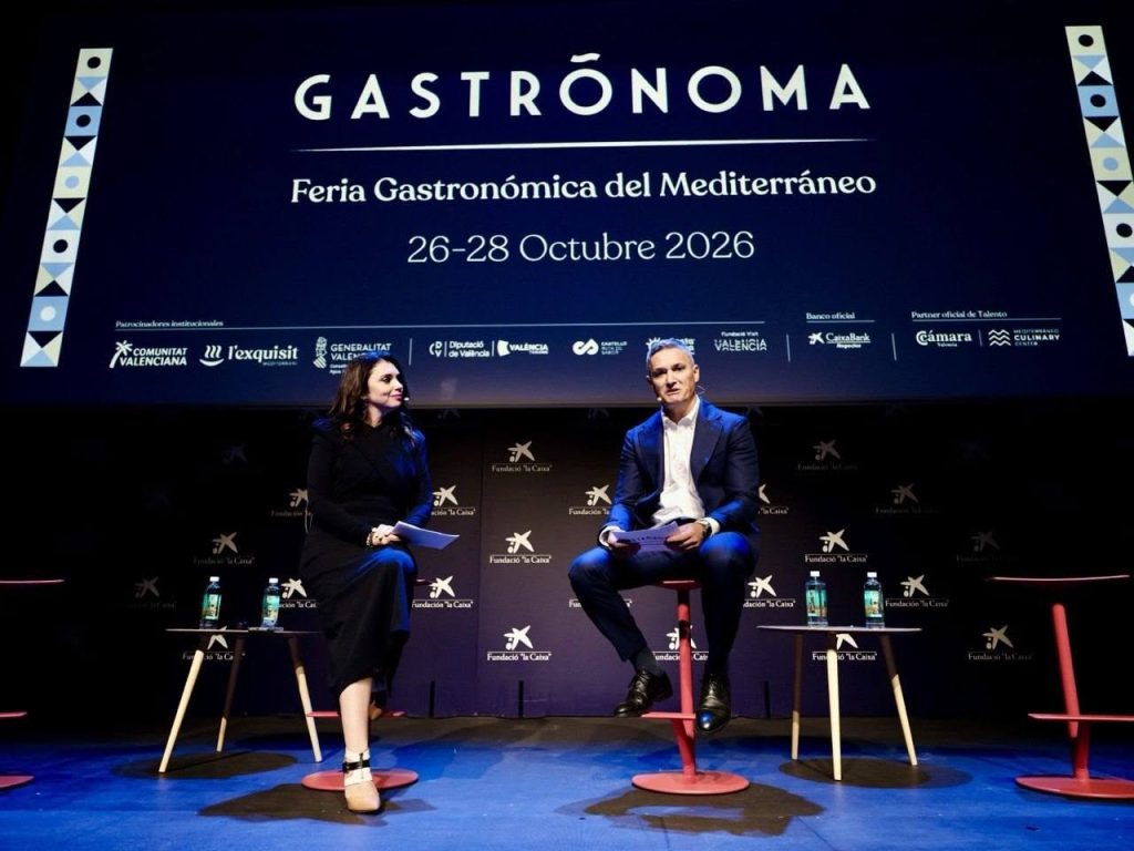 Maje Martínez (Directora de contenido)
Alejandro Roda (Director )